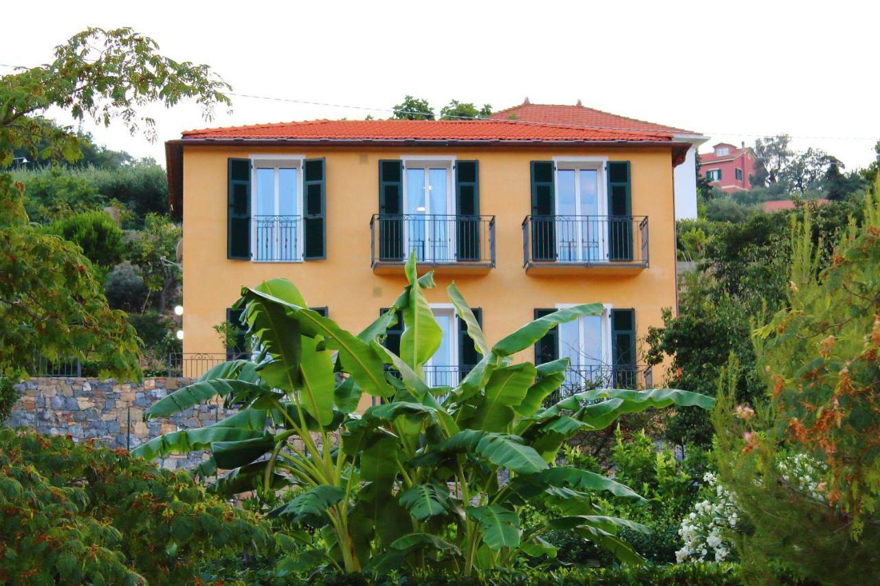 Casa Laura Villa Imperia Dış mekan fotoğraf