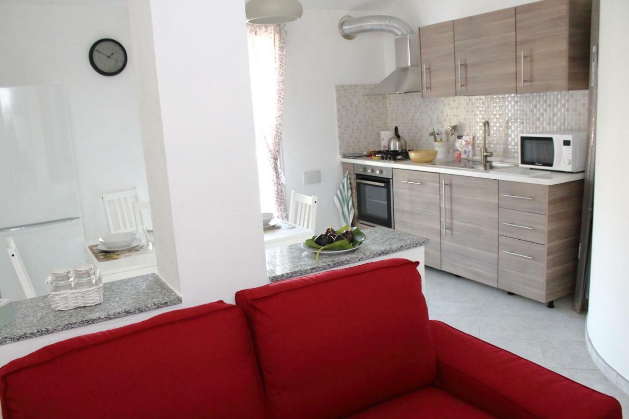 Casa Laura Villa Imperia Dış mekan fotoğraf