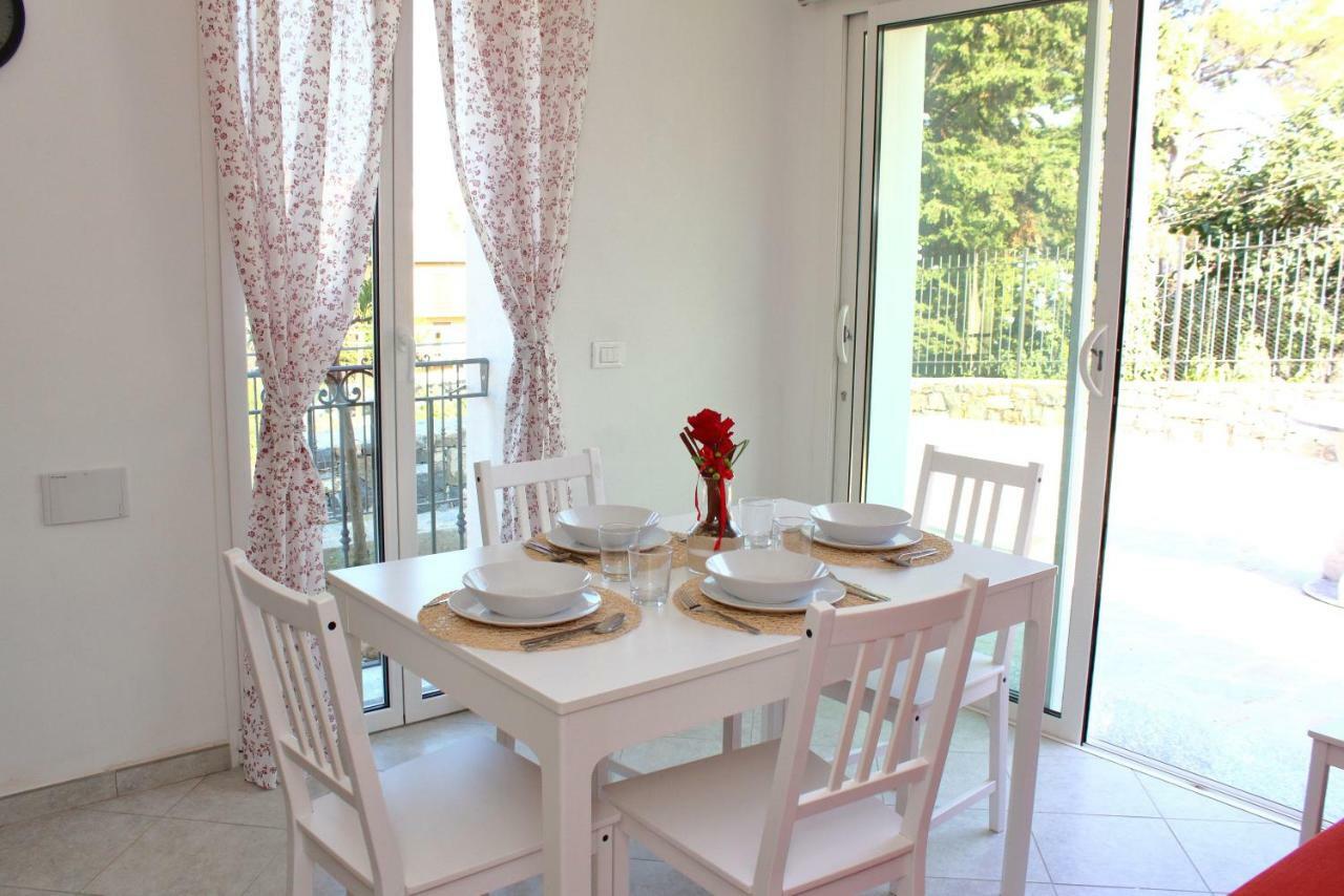 Casa Laura Villa Imperia Dış mekan fotoğraf